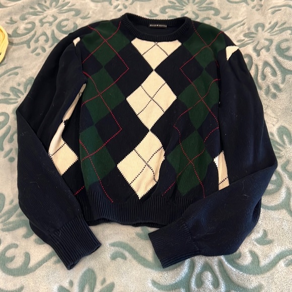 Brandy Melville Sweaters - Brandy Melville argyle sweater